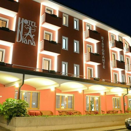 Hotel Diana Darfo Boario Terme Exterior photo