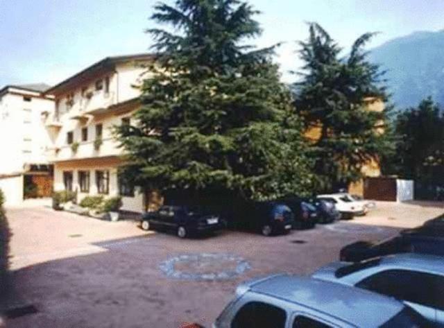 Hotel Diana Darfo Boario Terme Exterior photo