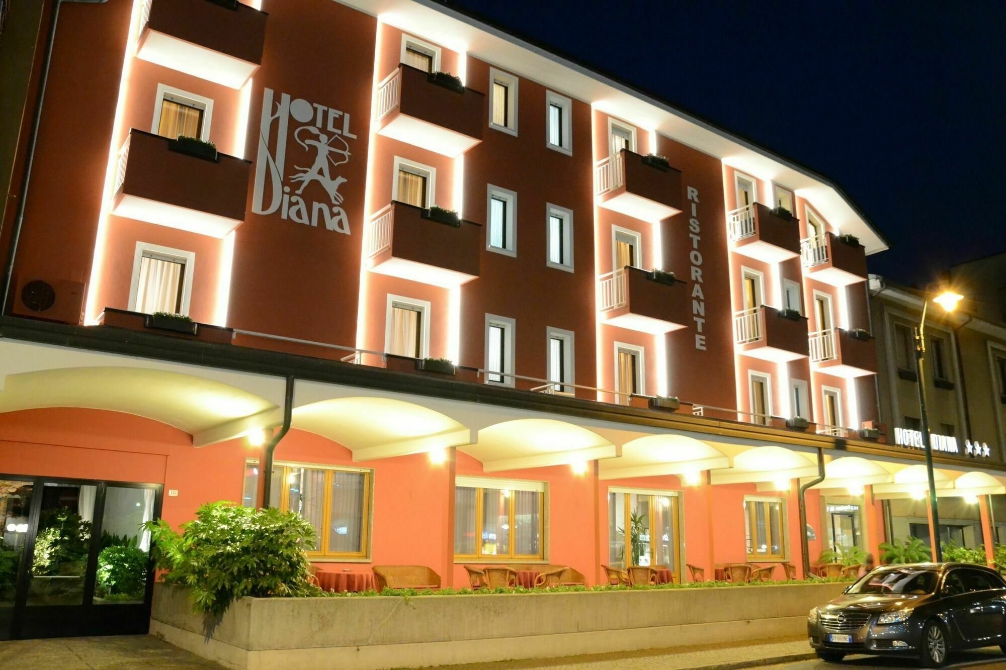 Hotel Diana Darfo Boario Terme Exterior photo